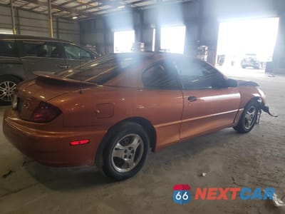 Trzecie zdjęcie samochodu z tyłu: 2005 PONTIAC SUNFIRE VIN:3G2JB12F75S165070 - miniatura