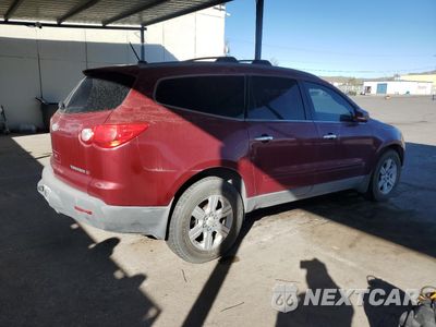 Trzecie zdjęcie samochodu z tyłu: 2010 CHEVROLET TRAVERSE LT VIN:1GNLVFED1AS143047 - miniatura