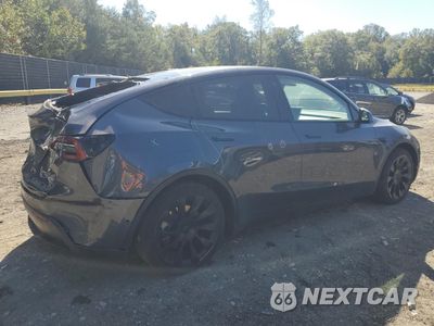 Trzecie zdjęcie samochodu z tyłu: 2021 TESLA MODEL Y VIN:5YJYGAEE9MF296278 - miniatura