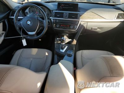 Zdjęcie 8 z 12 samochodu: 2015 BMW 328 I SULEV VIN:WBA3C1C52FK119759 - miniatura