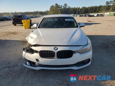 Piąte zdjęcie samochodu w środku: 2016 BMW 320 I VIN:WBA8E1G57GNU10560 - miniatura