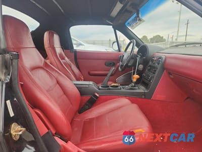 Zdjęcie 10 z 14 samochodu: 1993 MAZDA MX-5 MIATA VIN:JM1NA3515P1414031 - miniatura