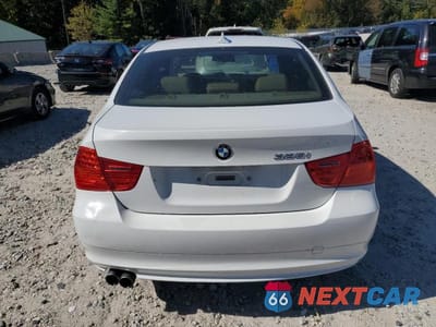 Zdjęcie 6 z 12 samochodu: 2011 BMW 3ER 328 I VIN:WBAPH7G50BNM57394 - miniatura