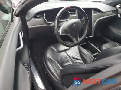 Zdjęcie 8 z 12 samochodu: 2019 TESLA MODEL S VIN:5YJSA1E41KF339541 - miniatura