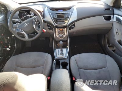 Zdjęcie 8 z 13 samochodu: 2013 HYUNDAI ELANTRA GLS VIN:5NPDH4AE0DH295637 - miniatura
