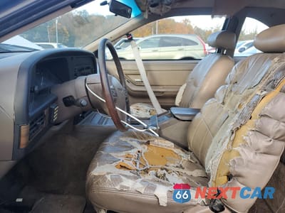 Zdjęcie 7 z 12 samochodu: 1992 FORD THUNDERBIRD LX VIN:1FAPP6246PH137748 - miniatura