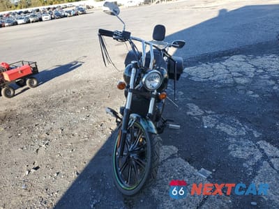 Drugie zdjęcie samochodu z przodu: 2015 KAWASAKI VN900 C VIN:JKAVN2C10FA062261 - miniatura