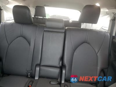 Zdjęcie 10 z 13 samochodu: 2024 TOYOTA GRAND HIGHLANDER XLE VIN:5TDAAAB50RS046731 - miniatura