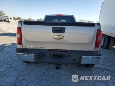 Zdjęcie 6 z 14 samochodu: 2008 CHEVROLET SILVERADO K3500 VIN:1GCJK39K98E150840 - miniatura