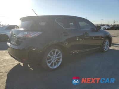 Trzecie zdjęcie samochodu z tyłu: 2013 LEXUS CT 200 VIN:JTHKD5BHXD2169206 - miniatura