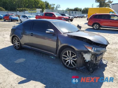 Czwarte zdjęcie samochodu z boku: 2016 TOYOTA SCION TC VIN:JTKJF5C74GJ021939 - miniatura