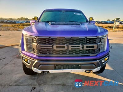 Piąte zdjęcie samochodu w środku: 2022 FORD F150 RAPTOR VIN:1FTFW1RG8NFC00689 - miniatura