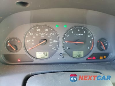 Zdjęcie 9 z 12 samochodu: 2004 VOLVO S40 1.9T VIN:YV1VS27574F077376 - miniatura