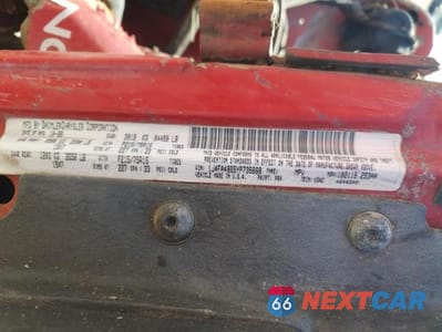 Zdjęcie 13 z 13 samochodu: 2000 JEEP WRANGLER / TJ SPORT VIN:1J4FA49S5YP735668 - miniatura