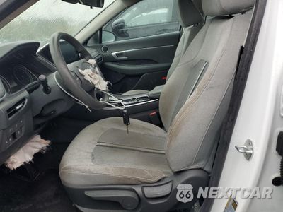 Zdjęcie 7 z 13 samochodu: 2021 HYUNDAI SONATA SE VIN:5NPEG4JA6MH087962 - miniatura