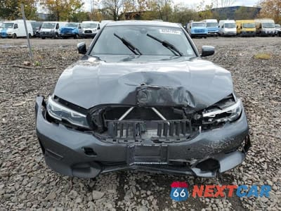 Piąte zdjęcie samochodu w środku: 2020 BMW 330XI VIN:3MW5R7J07L8B38600 - miniatura
