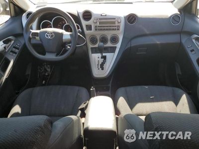 Zdjęcie 8 z 12 samochodu: 2012 TOYT MATRIX VIN:2T1KU4EE9CC827949 - miniatura
