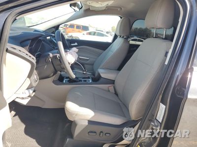 Zdjęcie 7 z 15 samochodu: 2017 FORD ESCAPE SE VIN:1FMCU9G9XHUB01640 - miniatura