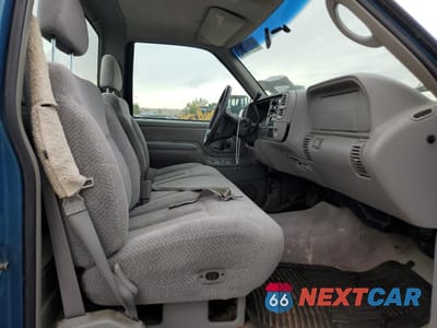 Zdjęcie 10 z 12 samochodu: 1998 CHEVROLET GMT-400 C1500 VIN:1GCEC14W8WZ210559 - miniatura