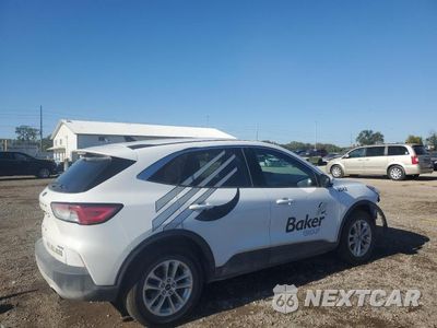 Trzecie zdjęcie samochodu z tyłu: 2021 FORD ESCAPE SE VIN:1FMCU9G66MUA21736 - miniatura