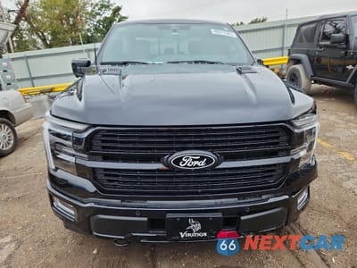Piąte zdjęcie samochodu w środku: 2025 FORD F150 PLATINUM VIN:1FTFW7LD1SFA55735 - miniatura