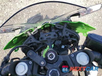 Zdjęcie 7 z 8 samochodu: 2025 KAWASAKI EX500 H VIN:ML5EXGH12SDA40547 - miniatura