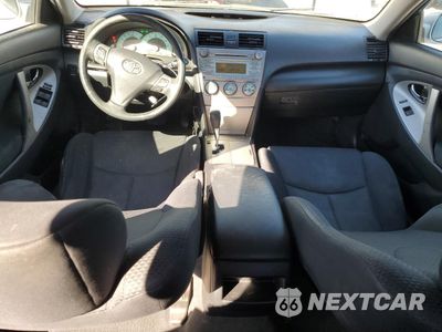 Zdjęcie 8 z 14 samochodu: 2007 TOYOTA CAMRY LE VIN:4T1BK46K17U529507 - miniatura