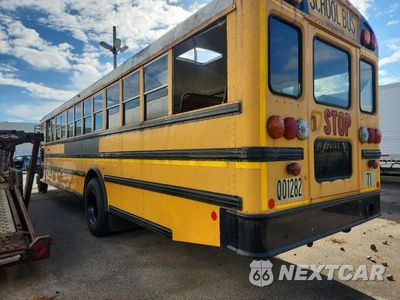 Drugie zdjęcie samochodu z przodu: 2015 IC CORPORATION CE SERIES SCHOOL - SCHOOL BUS VIN:4DRBUC8N5FB648943 - miniatura