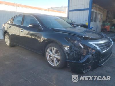 Czwarte zdjęcie samochodu z boku: 2015 NISSAN ALTIMA 2.5 VIN:1N4AL3APXFC231610 - miniatura