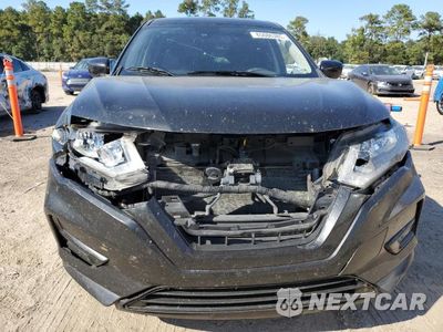 Piąte zdjęcie samochodu w środku: 2020 NISSAN ROGUE S VIN:JN8AT2MT4LW031110 - miniatura