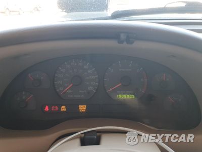 Zdjęcie 9 z 14 samochodu: 2002 FORD MUSTANG VIN:1FAFP44402F110921 - miniatura