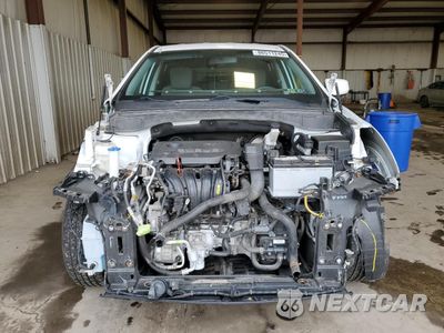Piąte zdjęcie samochodu w środku: 2017 HYUNDAI SANTA FE SPORT VIN:5XYZTDLB0HG392485 - miniatura