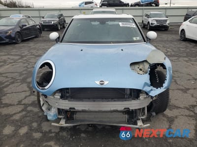 Piąte zdjęcie samochodu w środku: 2017 MINI COOPER CLUBMAN ALL4 VIN:WMWLU1C59H2F28022 - miniatura