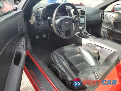 Zdjęcie 8 z 15 samochodu: 2005 CHEVROLET CORVETTE VIN:1G1YY24U155119036 - miniatura