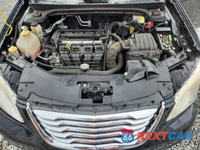 Zdjęcie 11 z 12 samochodu: 2012 CHRYSLER 200 LX VIN:1C3CCBAB2CN172378 - miniatura