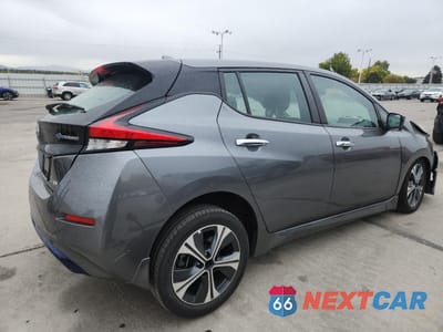 Trzecie zdjęcie samochodu z tyłu: 2020 NISSAN LEAF SV VIN:1N4AZ1CP4LC303848 - miniatura