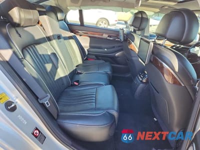 Zdjęcie 10 z 12 samochodu: 2019 GENESIS G90 ULTIMATE VIN:KMTF54JH1KU054122 - miniatura
