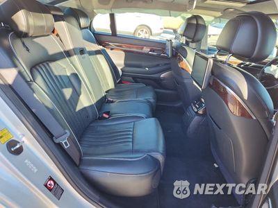 Zdjęcie 10 z 14 samochodu: 2019 GENESIS G90 ULTIMATE VIN:KMTF54JH1KU054122 - miniatura
