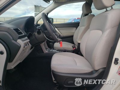 Zdjęcie 7 z 16 samochodu: 2017 SUBARU FORESTER 2.5I PREMIUM VIN:JF2SJAGC9HH592119 - miniatura