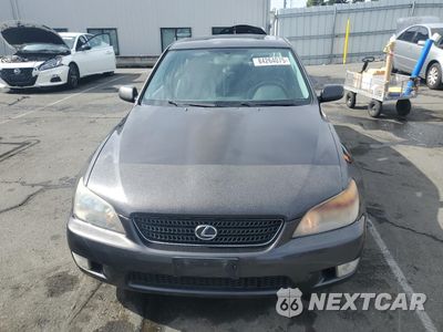 Piąte zdjęcie samochodu w środku: 2003 LEXUS IS 300 VIN:JTHBD192230072151 - miniatura