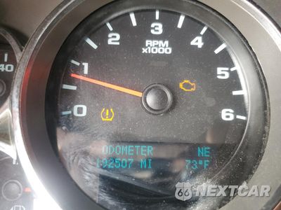 Zdjęcie 9 z 12 samochodu: 2010 GMC SIERRA K1500 SLE VIN:3GTRKVE3XAG292514 - miniatura