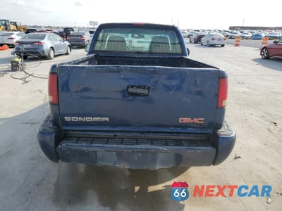 Zdjęcie 6 z 12 samochodu: 1999 GMC SONOMA VIN:1GTCS1448X8532800 - miniatura