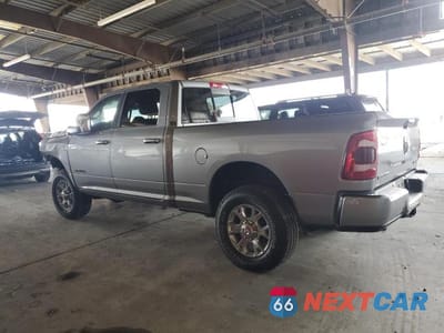 Drugie zdjęcie samochodu z przodu: 2024 RAM 2500 LARAMIE VIN:3C6UR5FL3RG383681 - miniatura