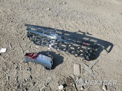 Zdjęcie 13 z 14 samochodu: 2023 CHEVROLET TAHOE K1500 Z71 VIN:1GNSKPKL3PR479093 - miniatura