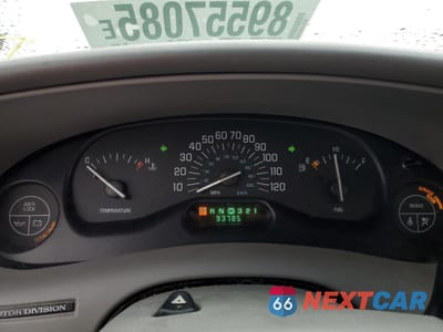 Zdjęcie 9 z 12 samochodu: 2000 BUICK CENTURY CUSTOM VIN:2G4WS52J9Y1169422 - miniatura