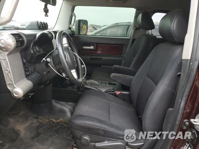 Zdjęcie 7 z 15 samochodu: 2007 TOYOTA FJ CRUISER VIN:JTEBU11F870096231 - miniatura