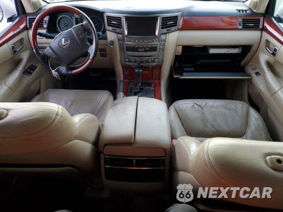 Zdjęcie 8 z 13 samochodu: 2009 LEXUS LX 570 VIN:JTJHY00W294025937 - miniatura