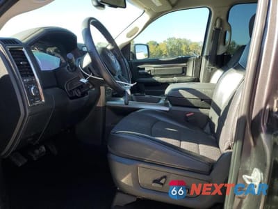 Zdjęcie 7 z 12 samochodu: 2018 RAM 1500 SPORT VIN:1C6RR7MM6JS339670 - miniatura