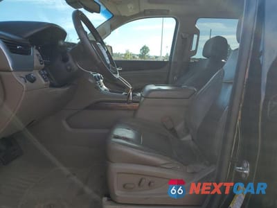 Zdjęcie 7 z 12 samochodu: 2016 GMC YUKON XL C1500 SLT VIN:1GKS1GKCXGR288187 - miniatura