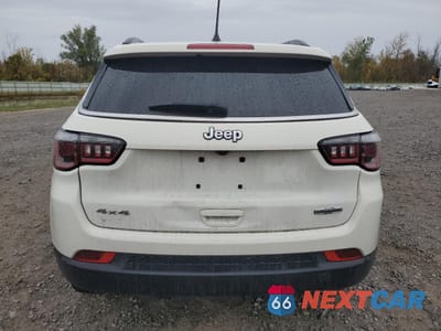 Zdjęcie 6 z 14 samochodu: 2019 JEEP COMPASS LATITUDE VIN:3C4NJDBB2KT695998 - miniatura